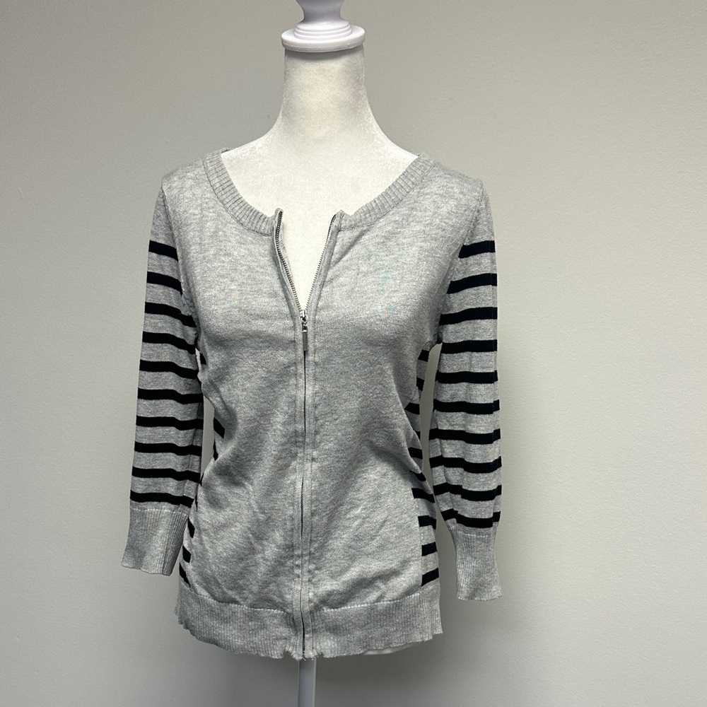 Gray and Black Striped Zip Front Sweater RED Brand Medium